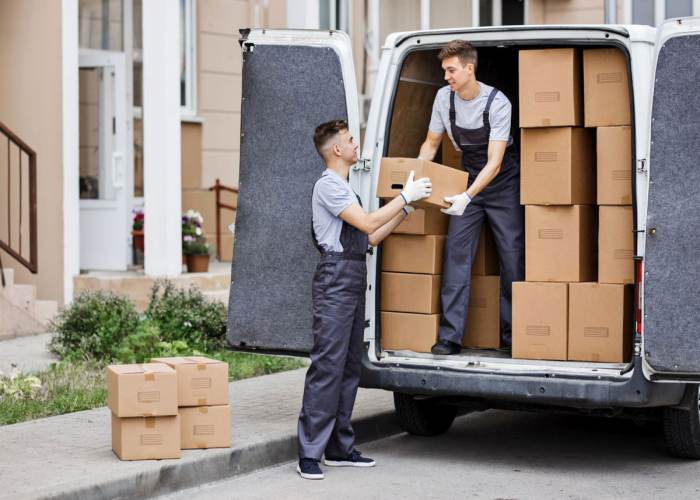 Hire Packers and Movers Dubai And Save Up To 20% In UAE